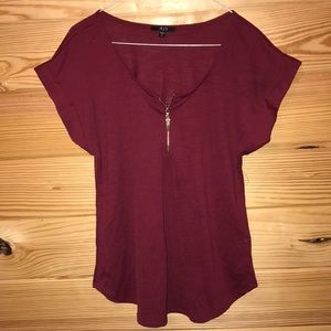 Maroon Iris shirt size small